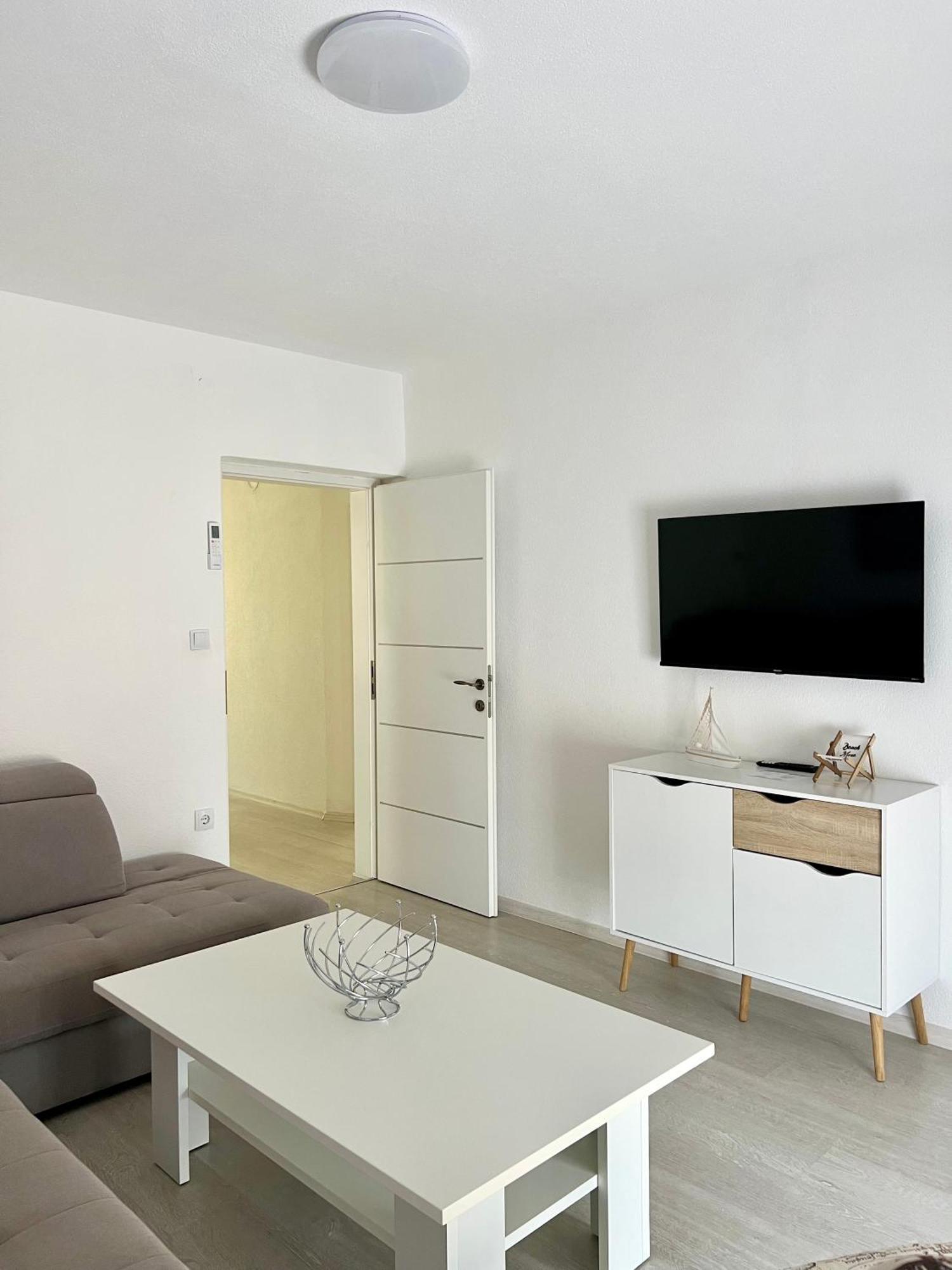 Jurkas Apartment Trogir Exterior photo