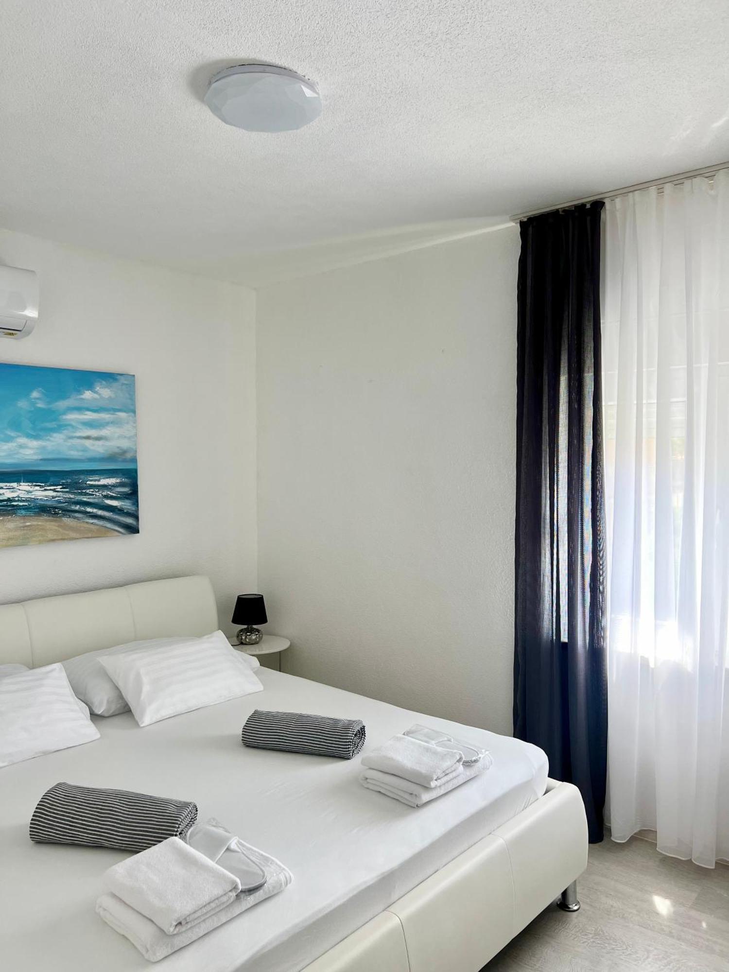 Jurkas Apartment Trogir Exterior photo
