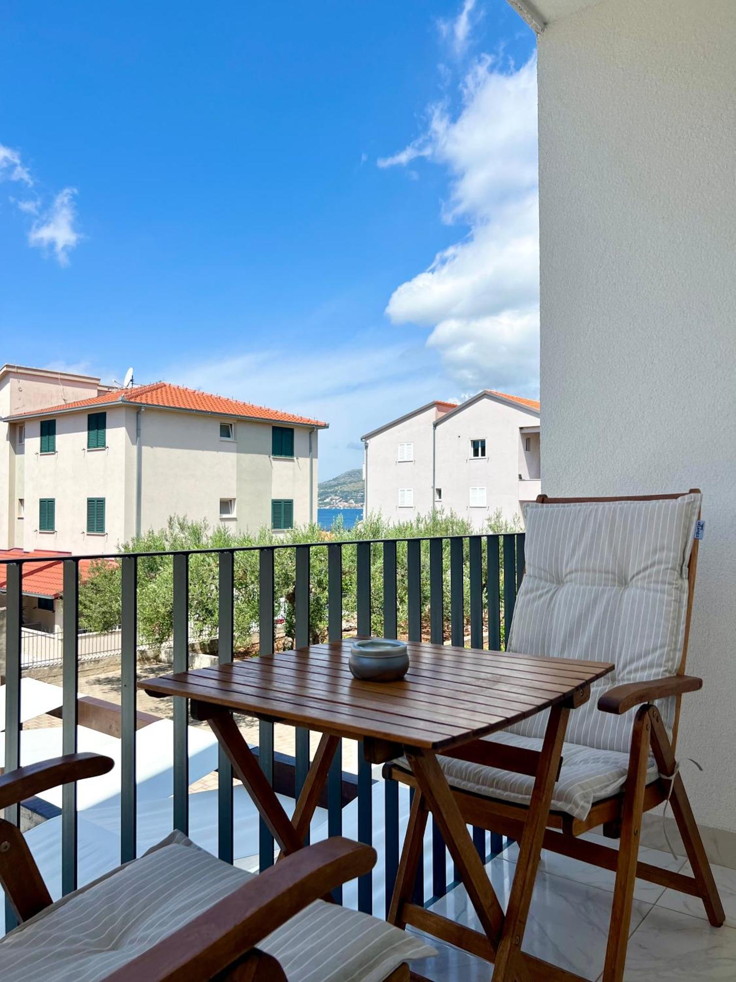 Jurkas Apartment Trogir Exterior photo